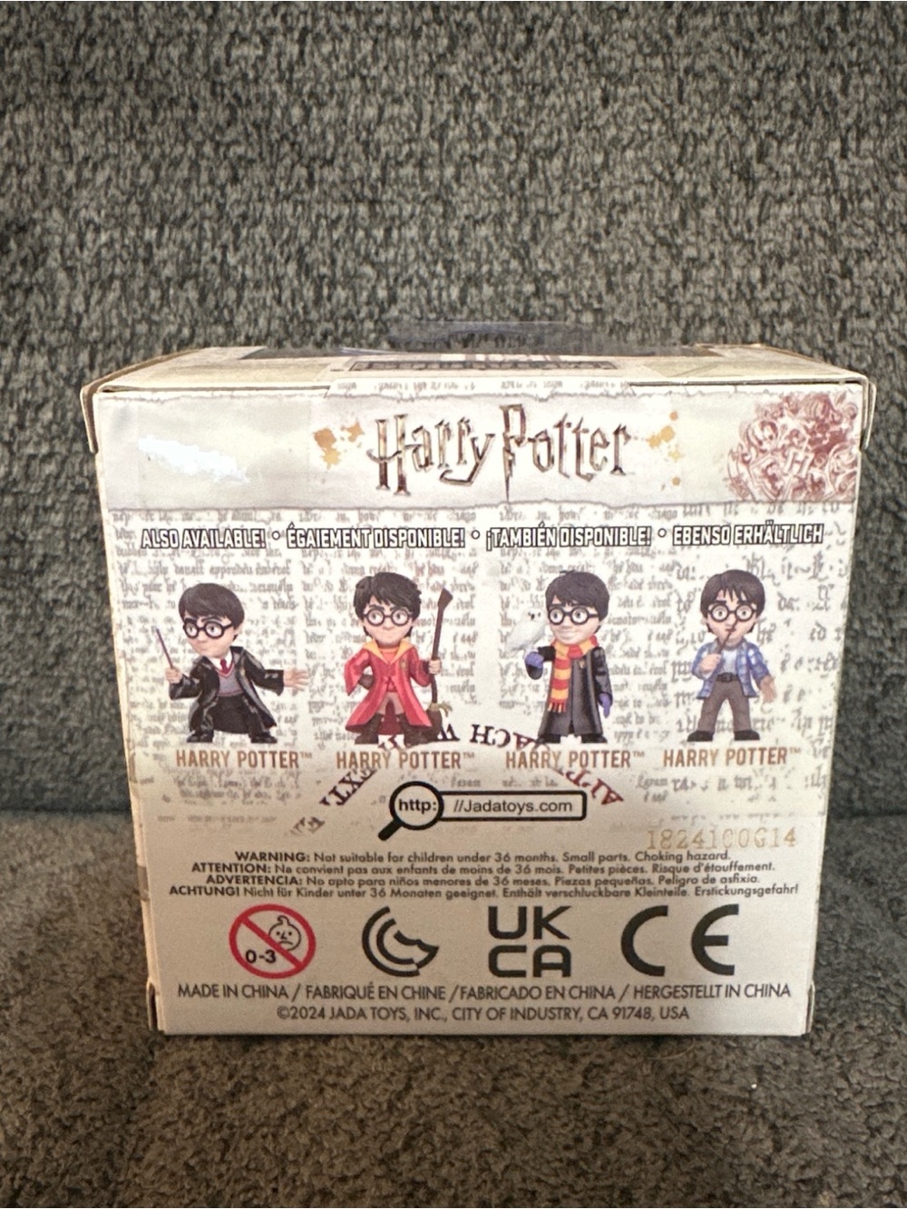 Harry Potter Metallics Die-Cast Figure - Red Robe - Picture 2 of 3